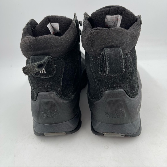 The North Face Snowfuse Suede Insulated Waterproof Winter Boots - Size 8 - Picture 4 of 12